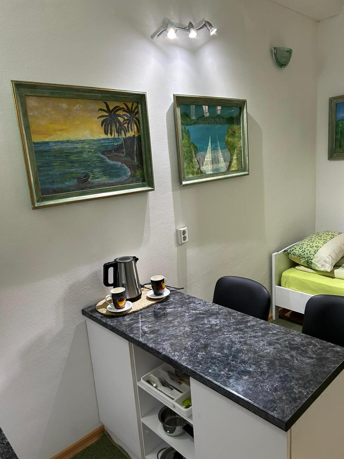 Guesthouse Hurma Rooms SJJ Buitenkant foto